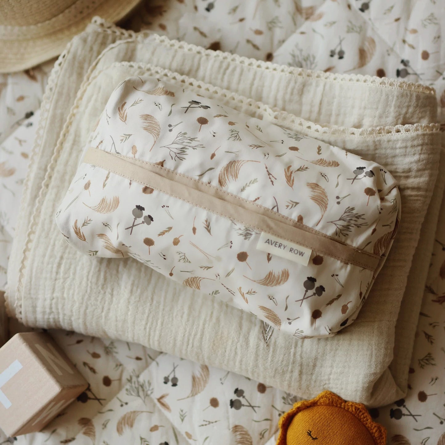 Avery Row Baby Wipes Cover