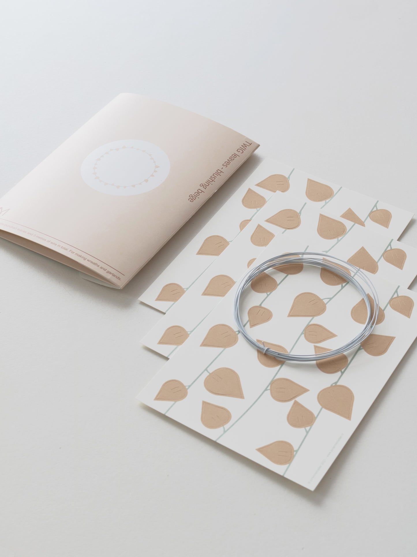 Jurianne Matter Twig leaves - blushing beige